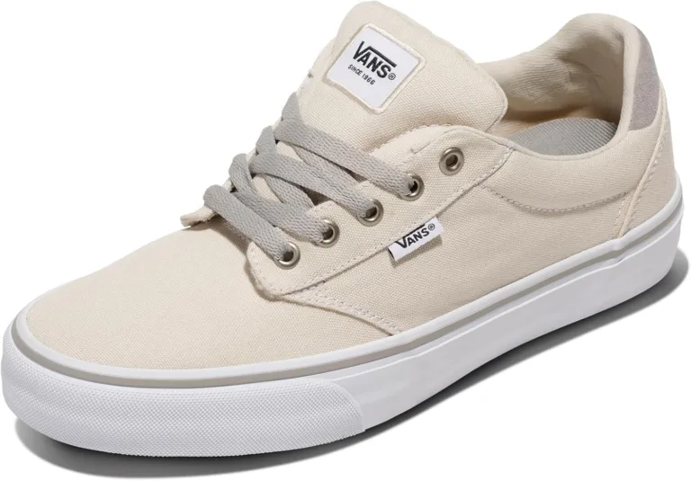 Stylish low-top sneakers for men_best_review_1750543931